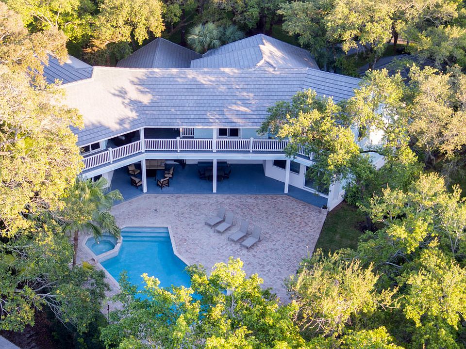 1st image of 16289 Bridlewood Cir