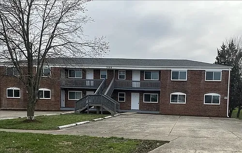 388 Elmwood Dr Photo 1
