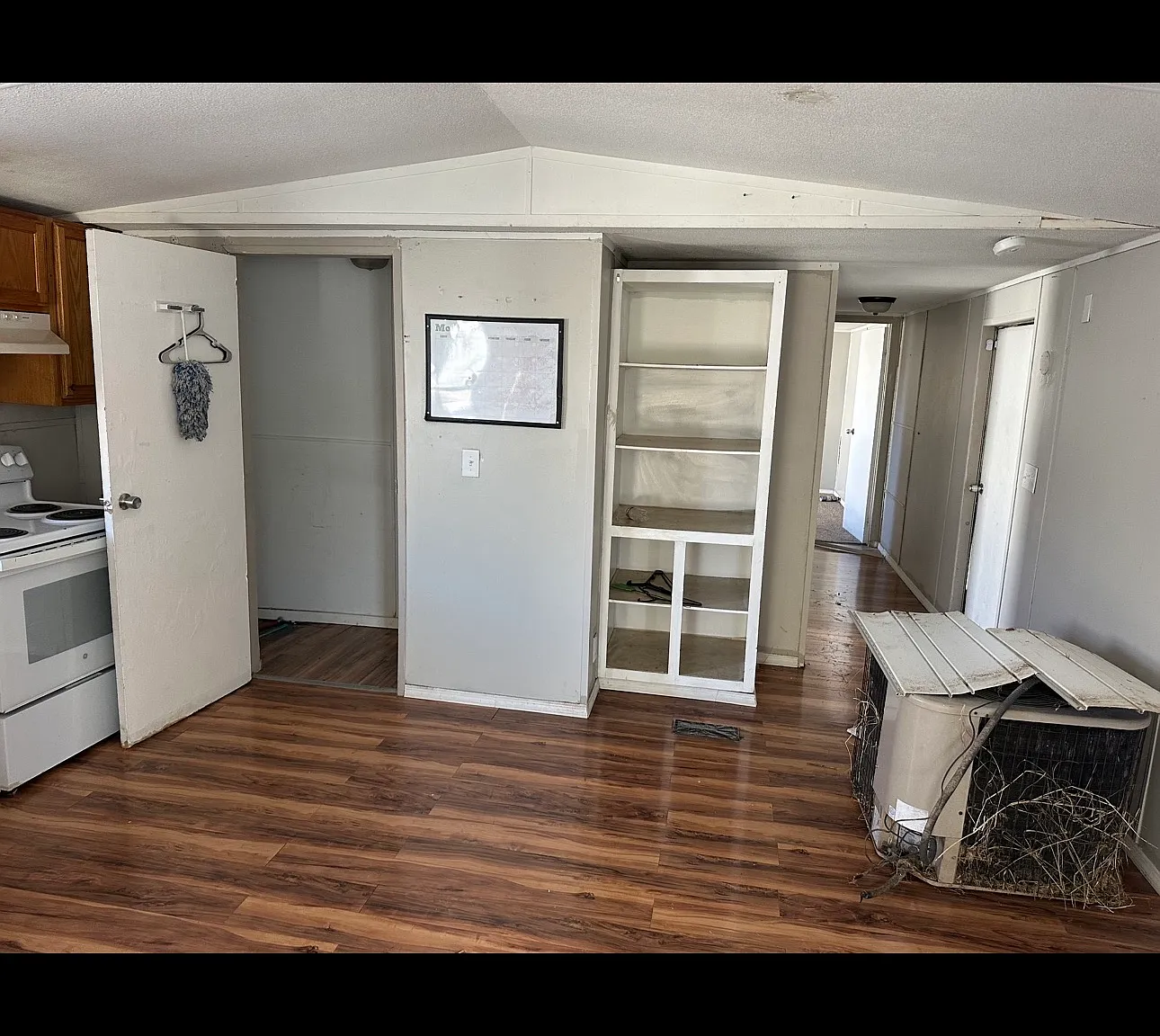 446 Loose Creek Highway - SHOP 3 — Photo 4