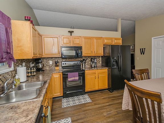 5th image of 2081 Apple Knoll Ln