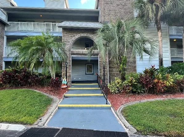 575 Shadow Wood Ln APT 234, Titusville, FL 32780