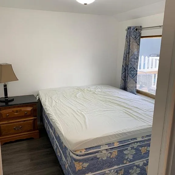 323 W 24th Ave #B — Photo 6