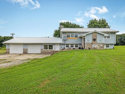 6527 SE Smith Rd, Cameron, MO, 64429