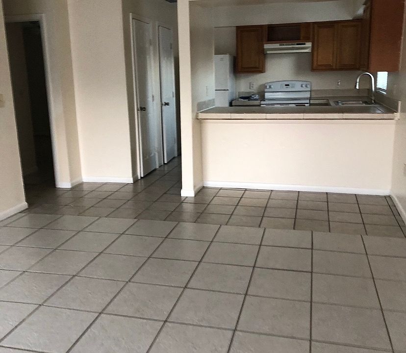 1st image of 1443 Moonlite Dr #1443