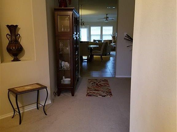 4th image of 9608 Mulligan Dr
