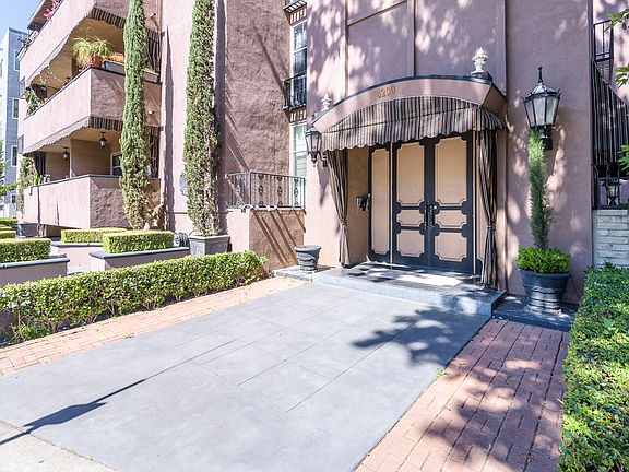 2nd image of 4200 Laurel Canyon Blvd APT 204