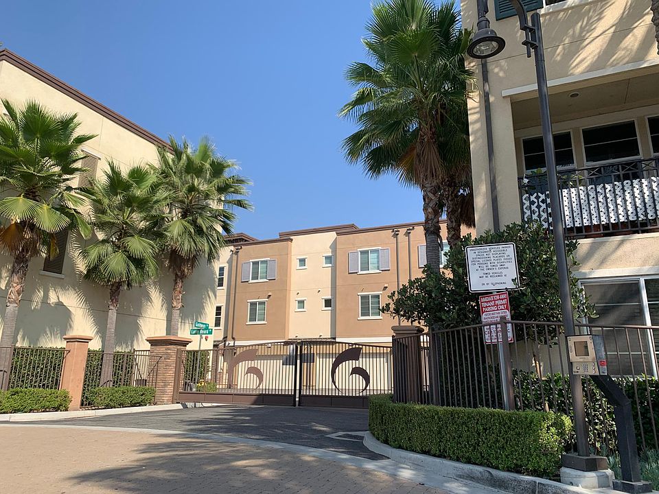 1st image of 9 Eagles Nest Dr