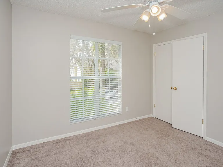 17703 Parkway Green Ln — Photo 12