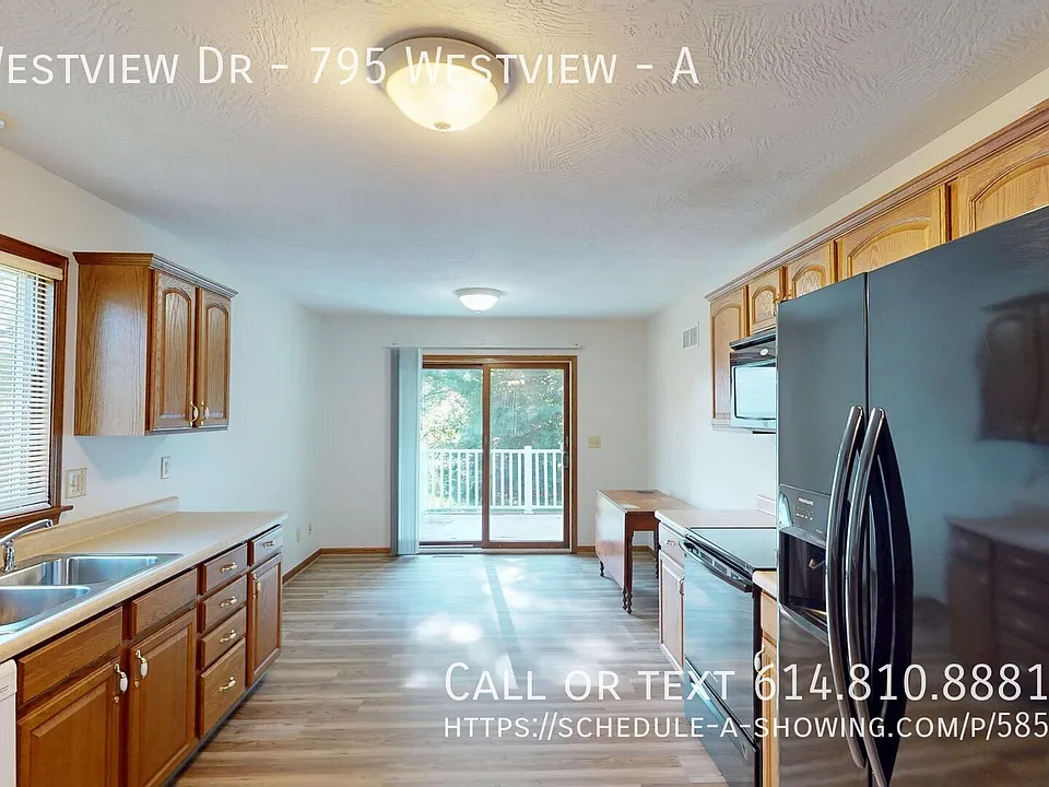 795 Westview Dr #795