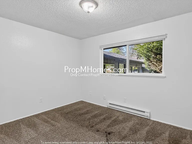 1131 NE 162nd Ave — Photo 14