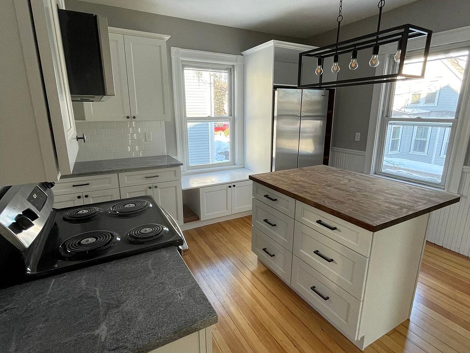 1st image of 42 Essex Ave