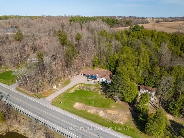 685 King St, Caledon, ON L7C 0S4