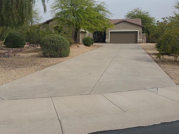 4th image of 7817 E Laurel Cir