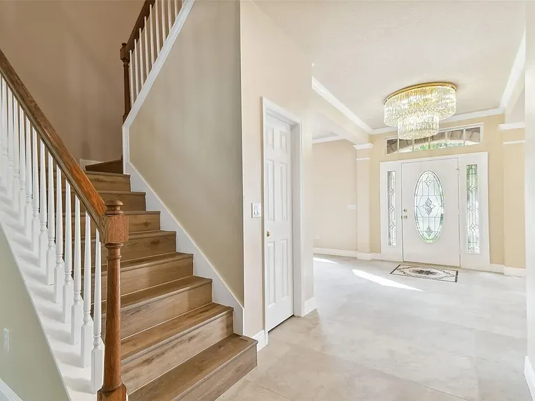 16143 Colchester Palms Dr — Photo 38
