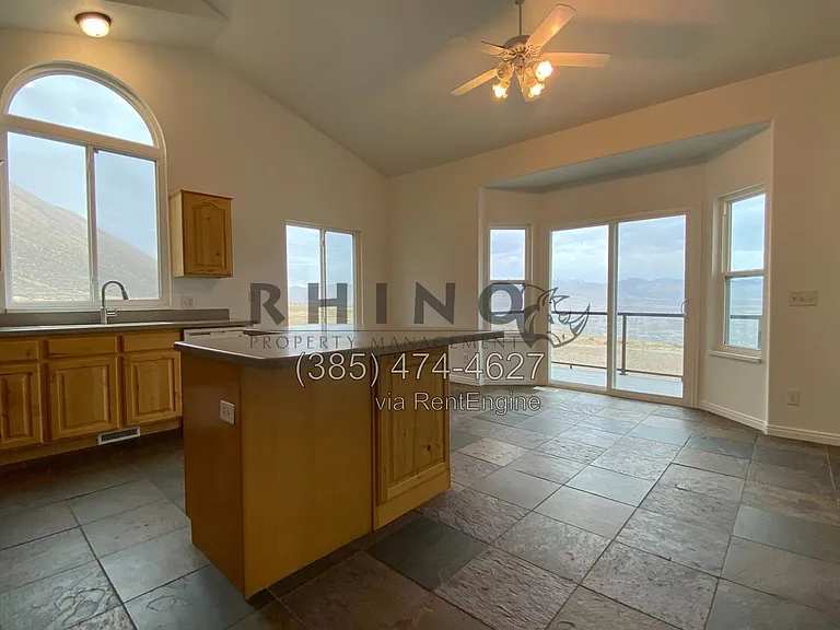 8 E Duchesne Cir — Photo 2