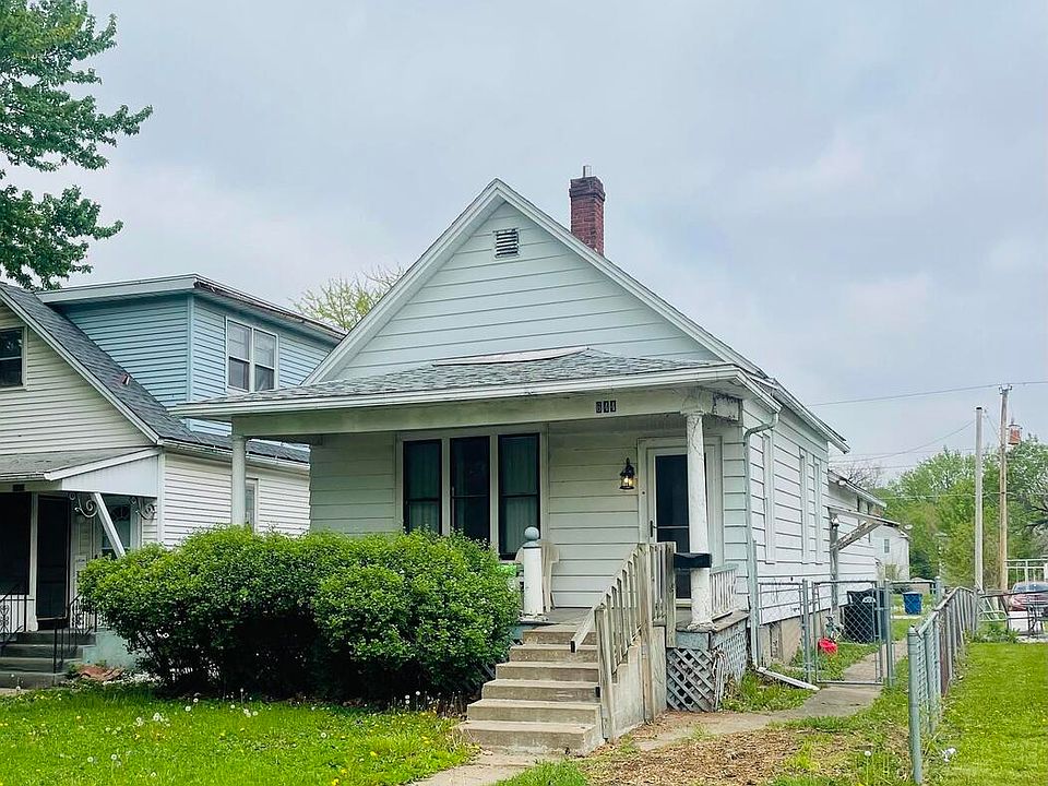 1st image of 644 3rd Ave S