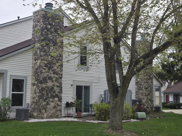 8043 Valley Farms Ln, Indianapolis, IN 46214