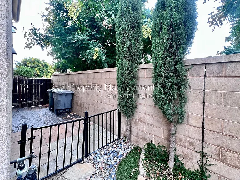 1502 N Reunion Way — Photo 19