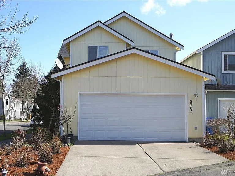 2702 9th St SE — Photo 13