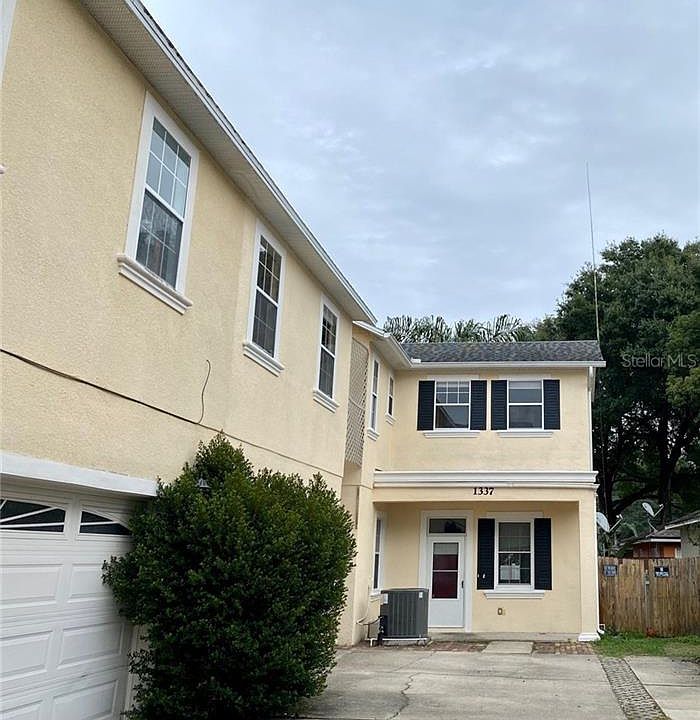 Home For Sale In MOUNT VERNON HEIGHTS ADD 01