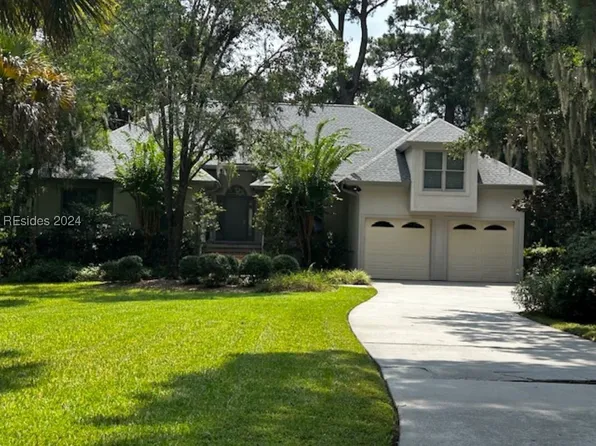9 Cat Brier Ln, Hilton Head, SC 29926