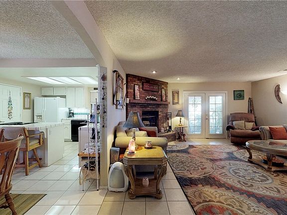5th image of 11393 Arroyo Ave