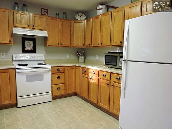 3rd image of 114 Wiltshire Ct