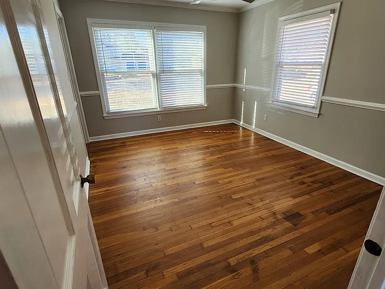 510 Kingston Hall Ct — Photo 17