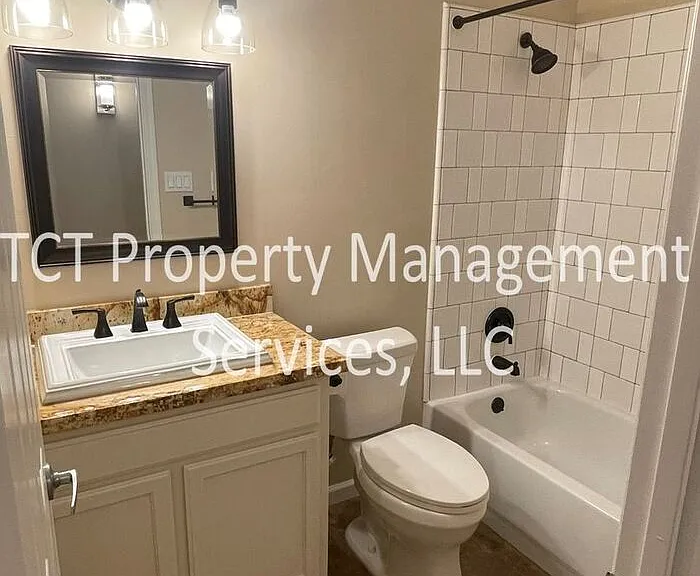 27 E McKinley St — Photo 6