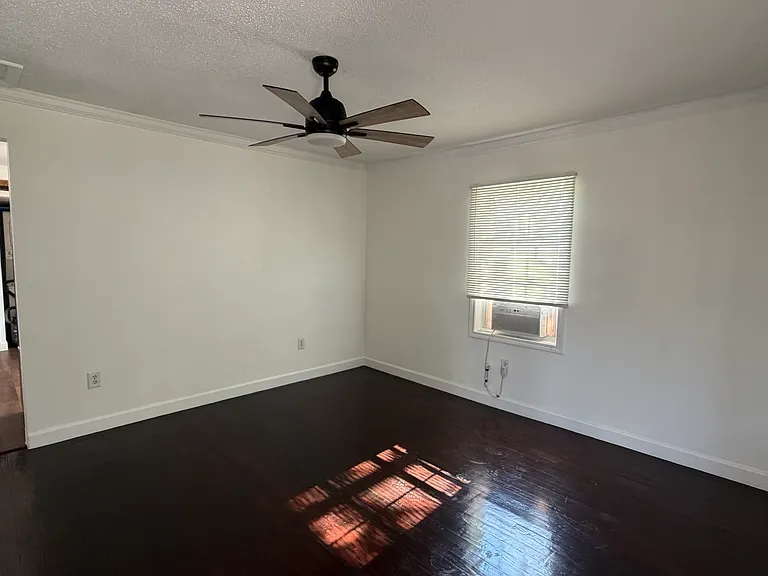 619 Prince Williams St — Photo 4