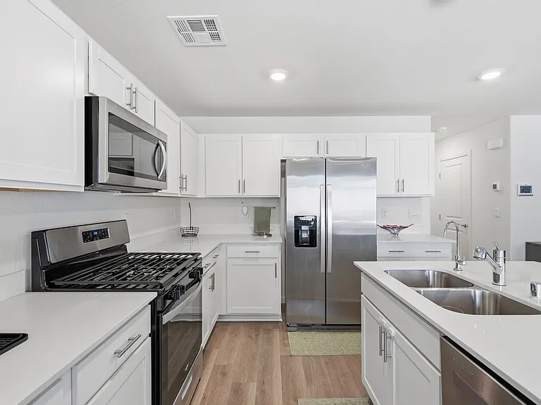 1502 Brianna Falls Dr — Photo 11