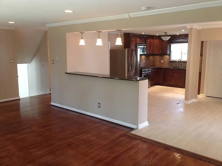 405 Garwood Dr — Photo 3