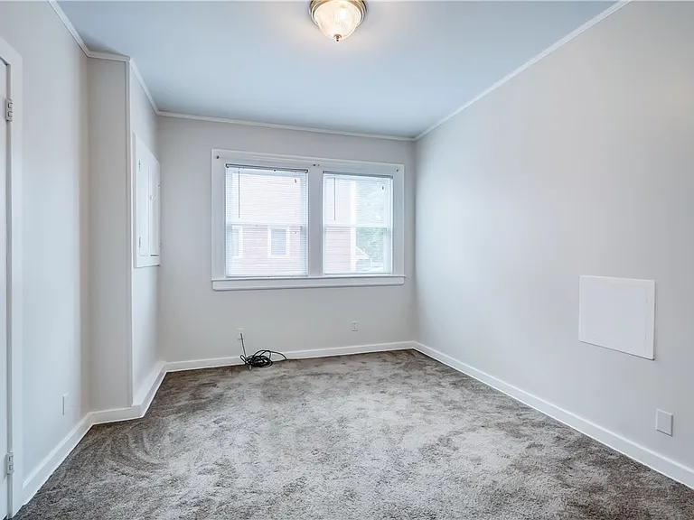 190 Dartmouth St #1 — Photo 10