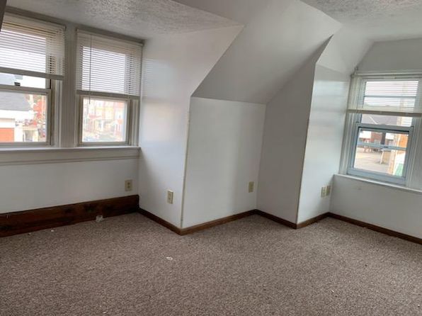 3443 Dawson St APT 4