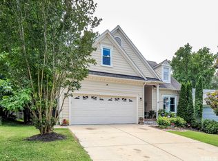 302 Abbey Oak Ln, Apex, NC 27502