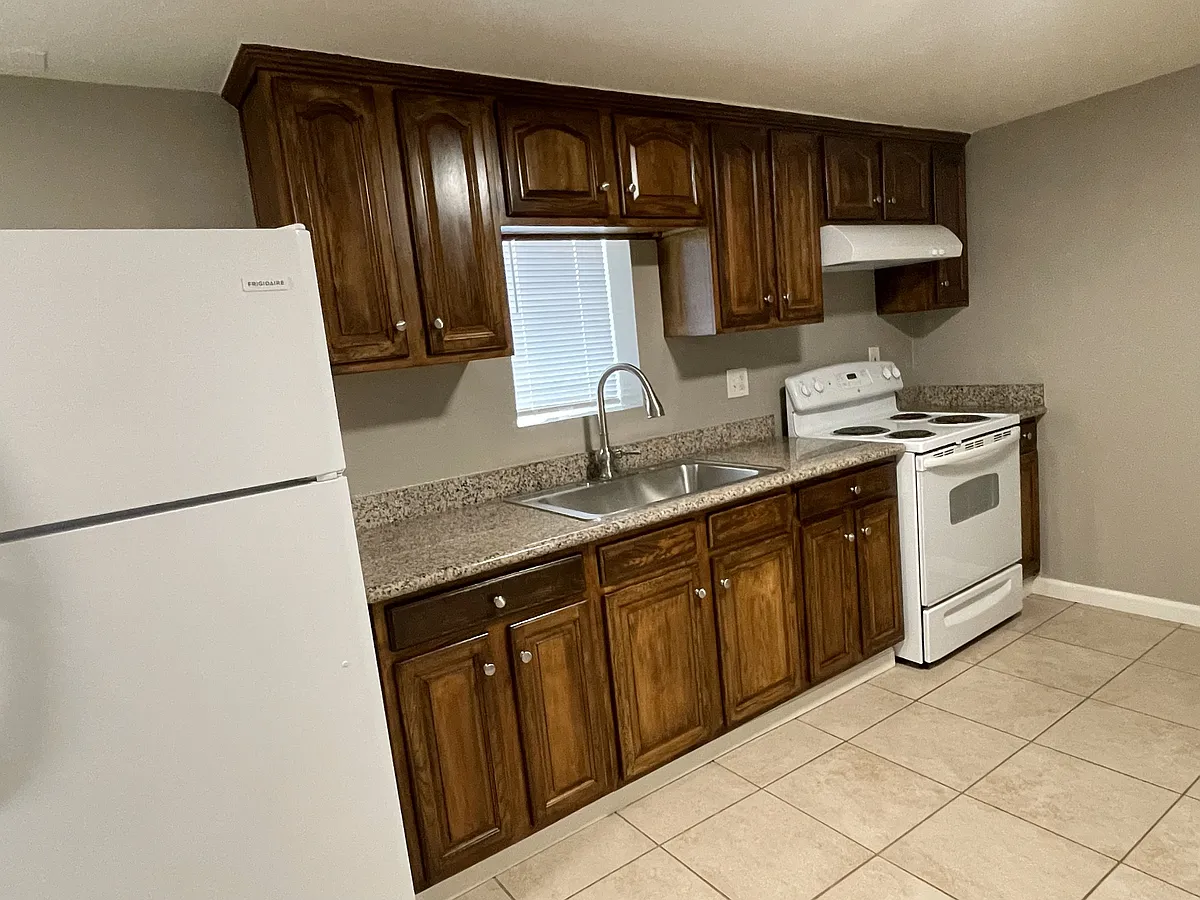 Building Photo - 118 Monterey St #B