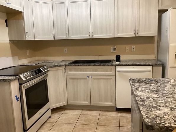 4998 NW 30th Pl