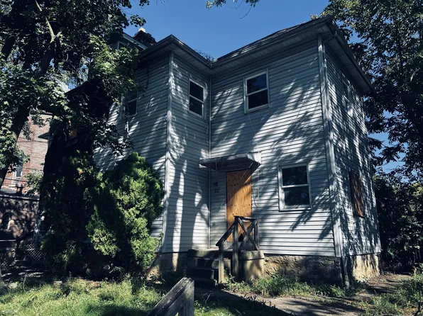 1036 Newton St, Columbus, OH 43205