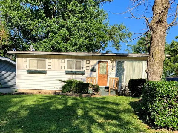 6231 Hancock Ave, Saint Louis, MO 63134
