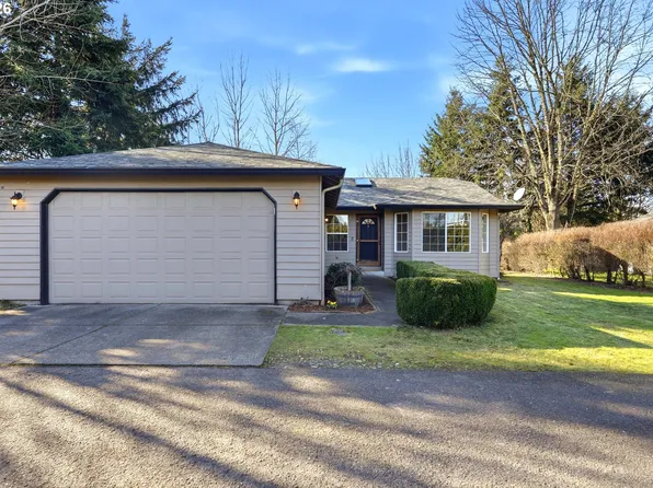 8911 NE Burton Rd, Vancouver, WA 98662