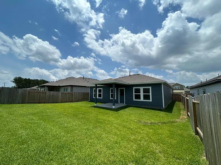 25436 Blossom Ct — Photo 26