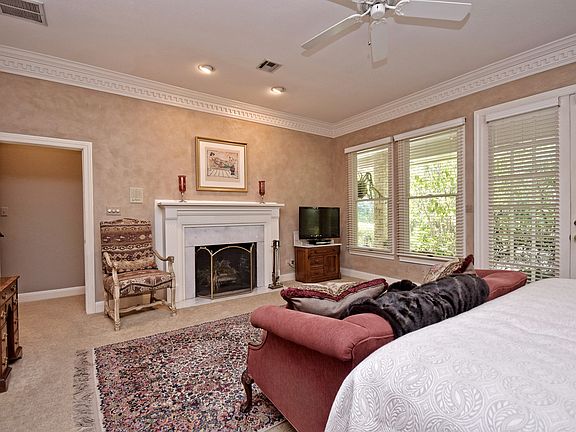 Spacious master bedroom 