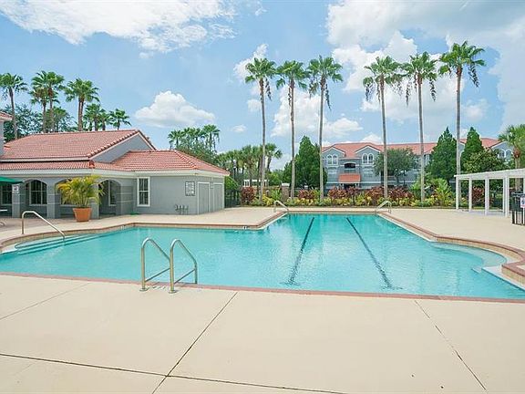 5th image of 18001 Richmond Place Dr APT 816