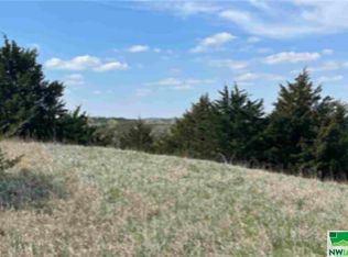 32172 242nd St, Onawa, IA 51040