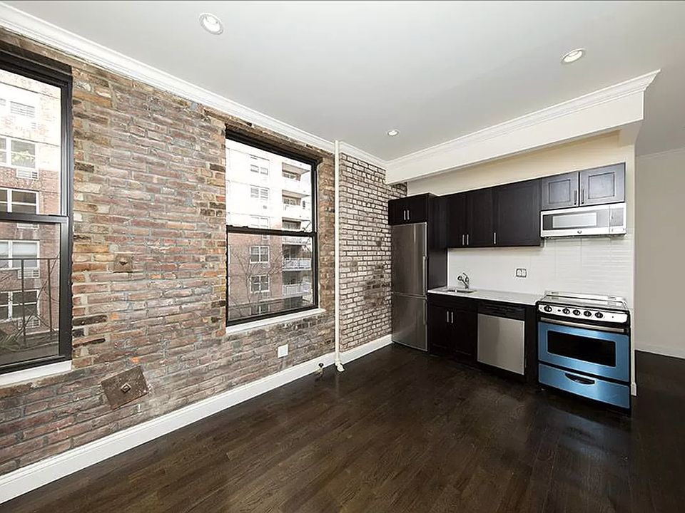 1st image of 400 E 74th St APT 24