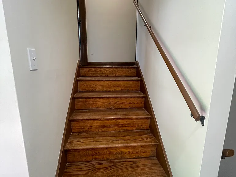 256 Oakcliff Ct NW — Photo 5