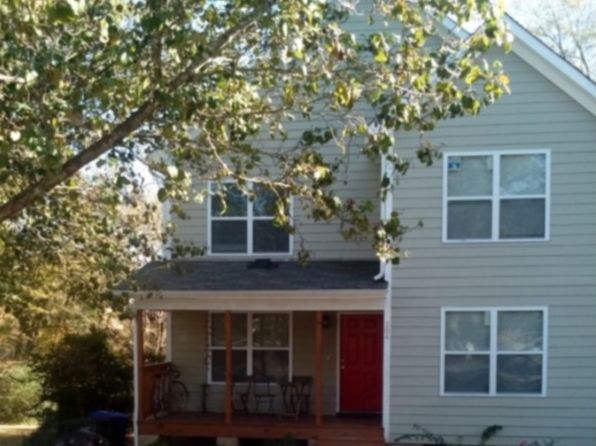304 Pleasant Dr
