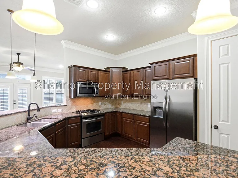 5642 Petty St #A — Photo 11