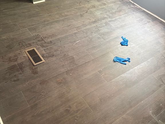 5th image of 7219 Frost Ave #19