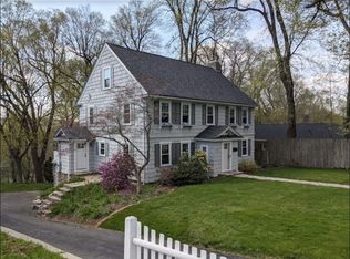 23 Beechmont St, Worcester, MA 01609